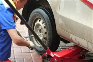 潍坊新村附近拖车24小时服务热线电话